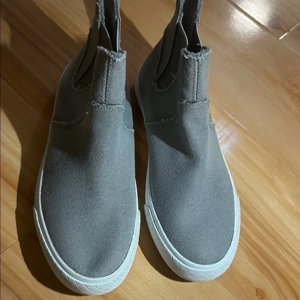 4 Earth by Blowfish Gray Men's Boots